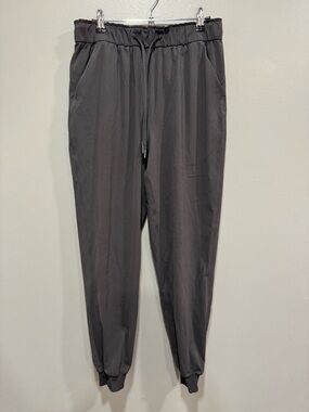 Lululemon Stretch Luxtreme High-Rise Jogger in Graphite Grey Size 8